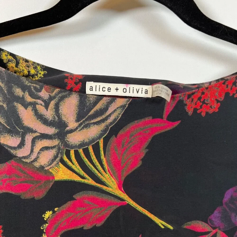 Alice & Olivia Silk Rose Floral Blouse Womens XS Spring Dark Multicolor - Picture 3 of 7